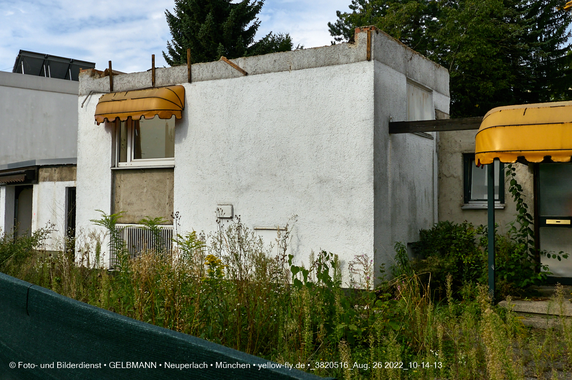 24.08.2022 - Baustelle an der Niederalmstraße 16 und Hugo-Lang-Bogen 13 in Neuperlach-Trudering